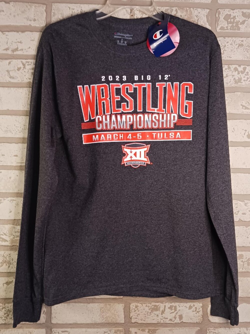Champion 2023 Big 12 Wrestling Championship Mens T Shirt Size S Long Sleeve Gray